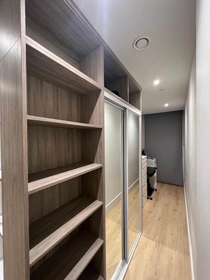 London Luxxe Suites & Apartments - London Heathrow Airport, Terminal 1 2 3 4 5 Хитроу Экстерьер фото