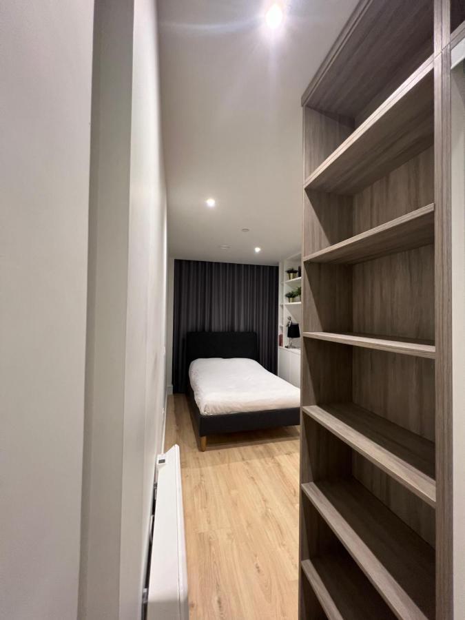 London Luxxe Suites & Apartments - London Heathrow Airport, Terminal 1 2 3 4 5 Хитроу Экстерьер фото